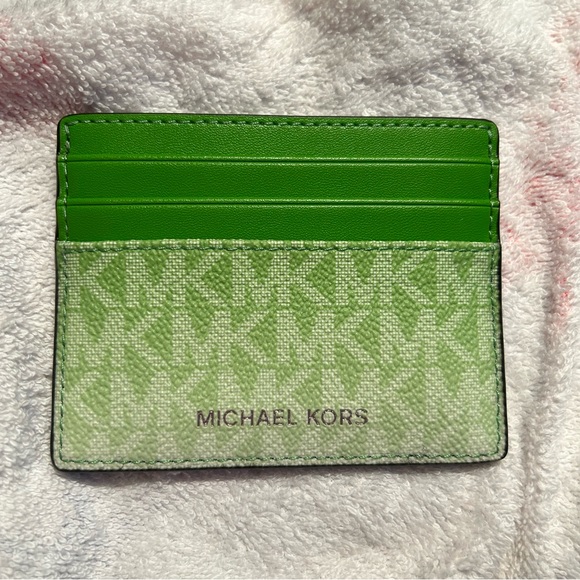 Michael Kors Cooper Card Holder In Jungle Green NWT (MSRP $78) - Picture 1 of 7